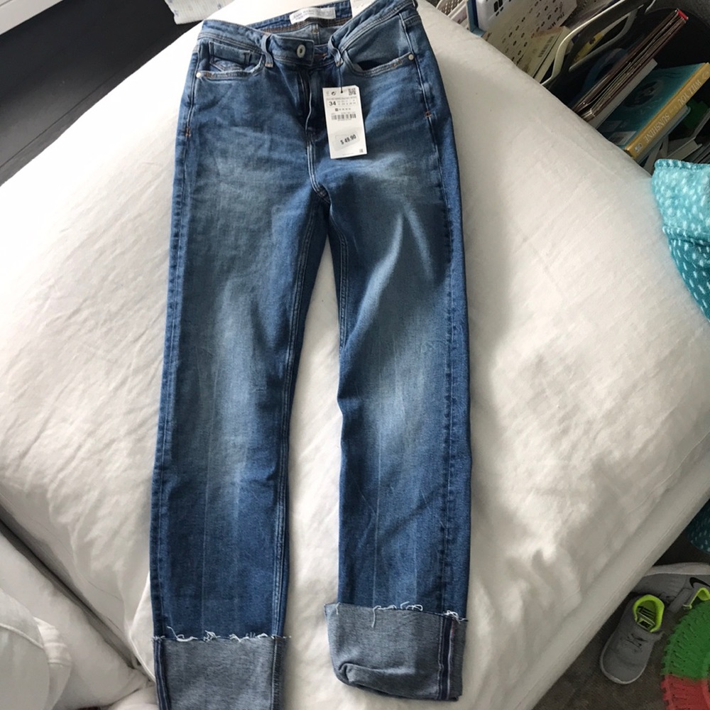 Zara straight leg jeans size 26 NWT